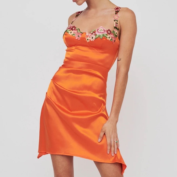 Selfie Leslie Dresses & Skirts - Selfie Leslie Rose Garden Floral Appliqué Pleat Mini Dress Orange Fairy Mermaid